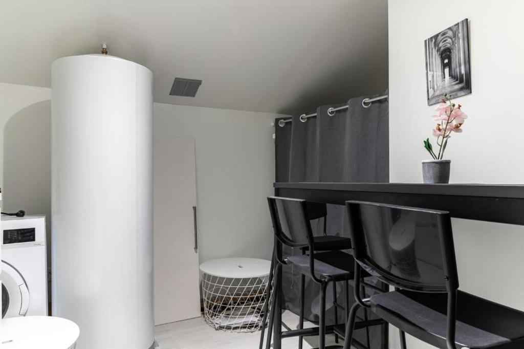 Hsh Batignolles Sauffroy Charming Apartment 8P Paris Eksteriør bilde